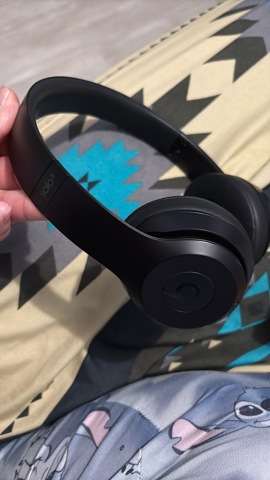 Beats Solo3 Wireless Headphones