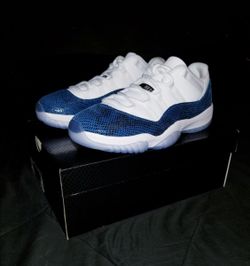 Jordan 11 Low "Snake Navy" (2019)