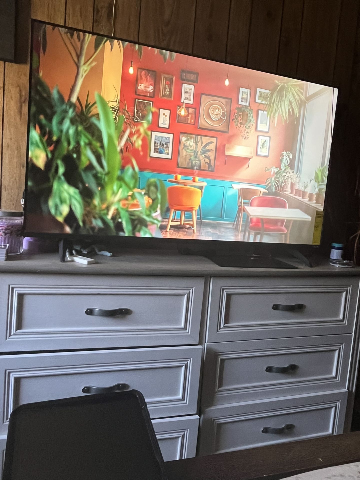 Smart TV “65”