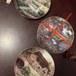 Collector Plates 2 Plates 