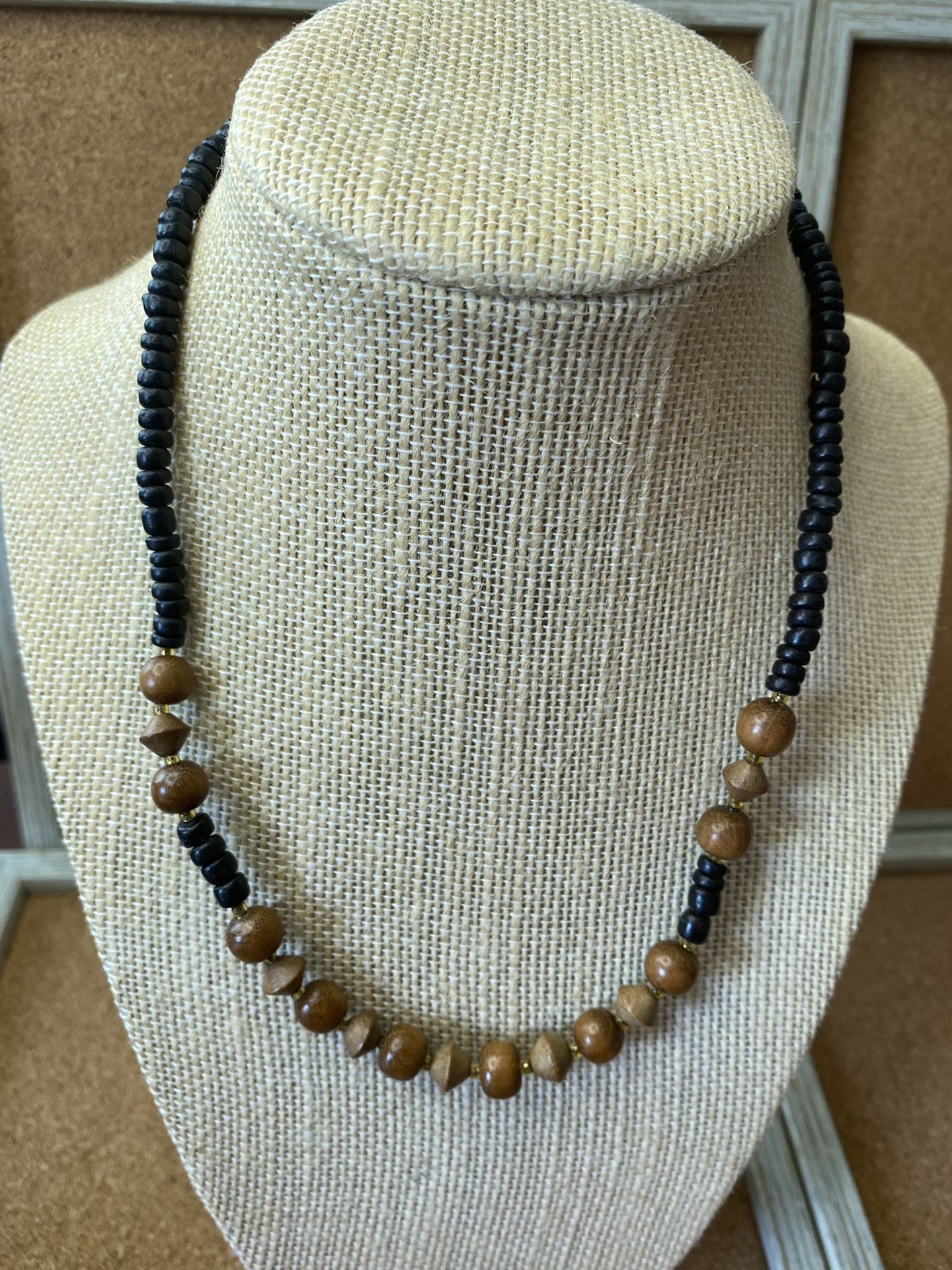 Retro Y2K choker necklace 90s shell Hawaiian alternative Wooden