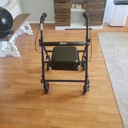 Beautiful Brand New Drve Rollator