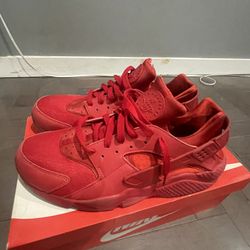 Nike Hurrache Size 13