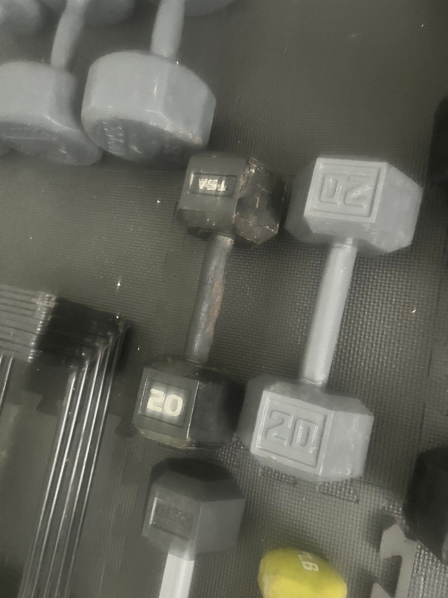 Pair Of 20lb Steel Hex Dumbbells Total 40lb