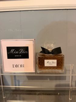 🌸 Miss Dior Essence – Perfume para Mujer ✨