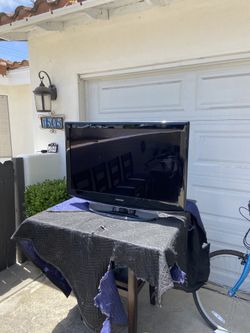 Samsung 40in LCD TV 📺 