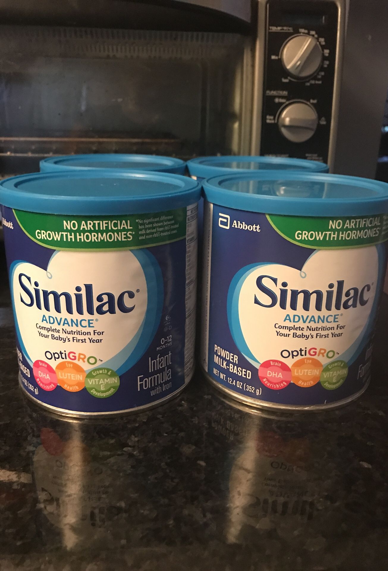 Similac Advance 4 cans of 12.4 oz