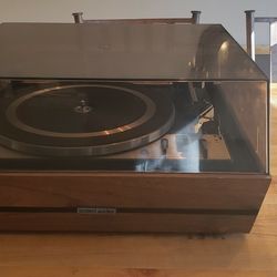 DUAL 1228 Turntable Recently Serviced 