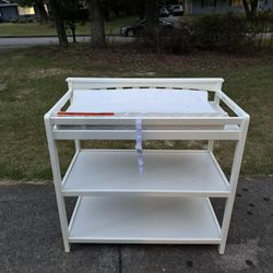 Changing Table And Pad