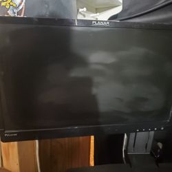 Dual Monitors Both Like New