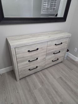 Dresser and nite stand