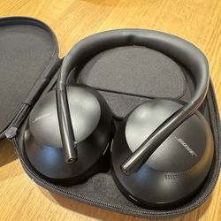 Bose 700 Headphone
