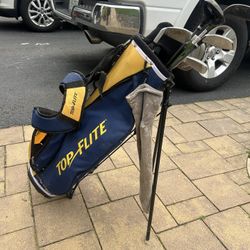 Kids Golf Clubs + Bag 