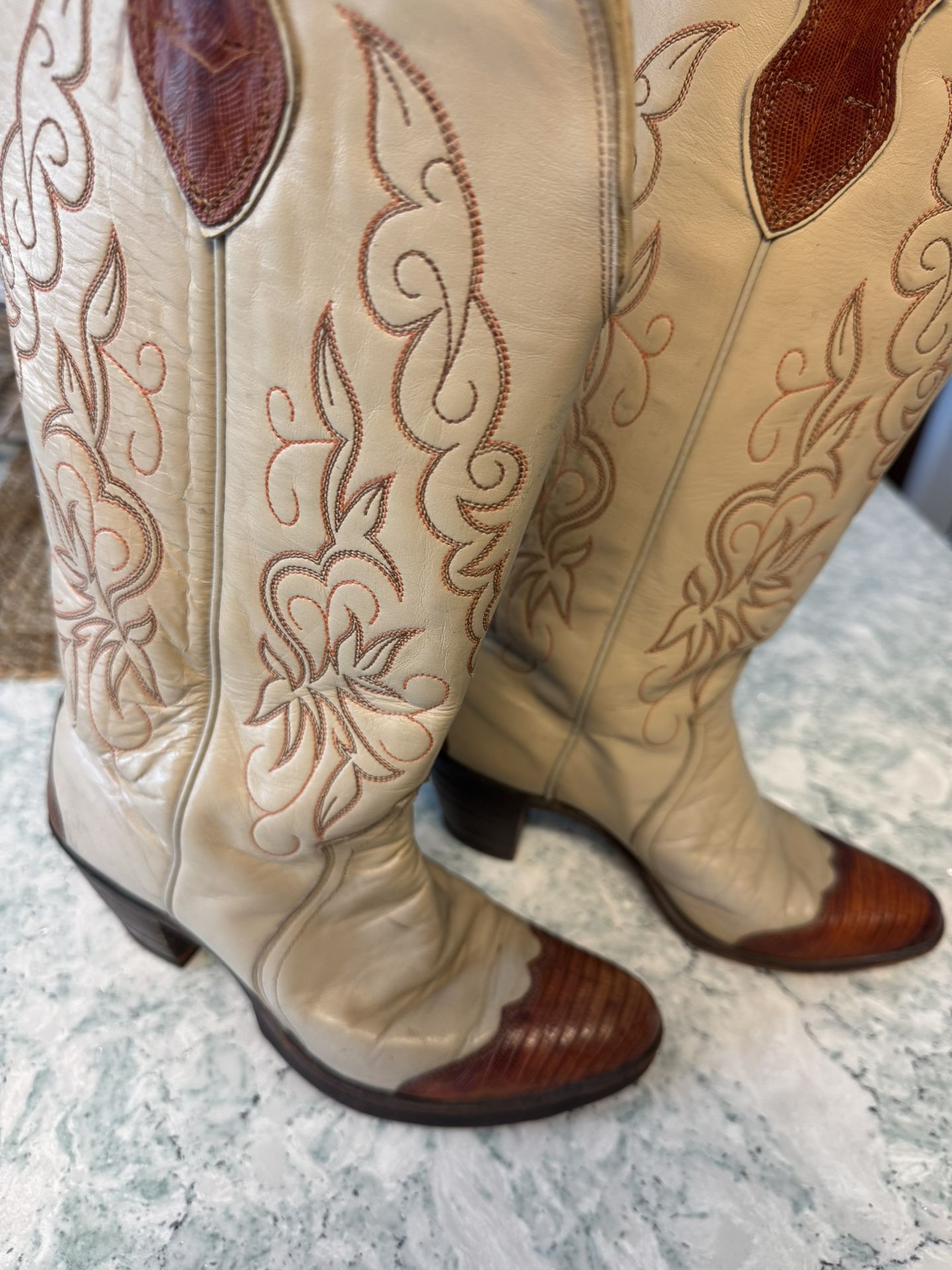 Justin Boots Lady’s Size6