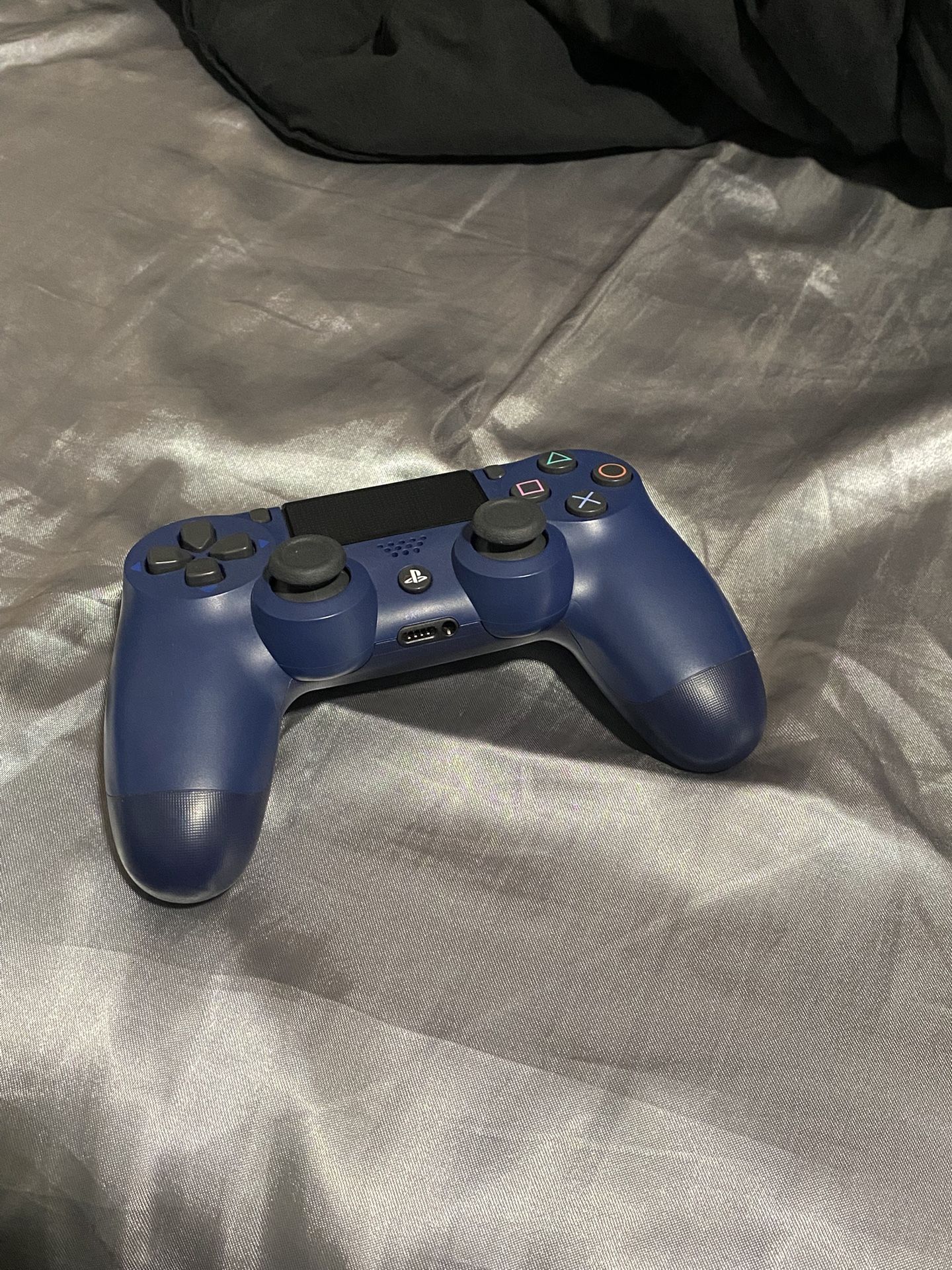 PS4 Controller 