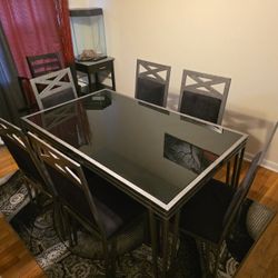 Dining Room Table with 6 Chairs