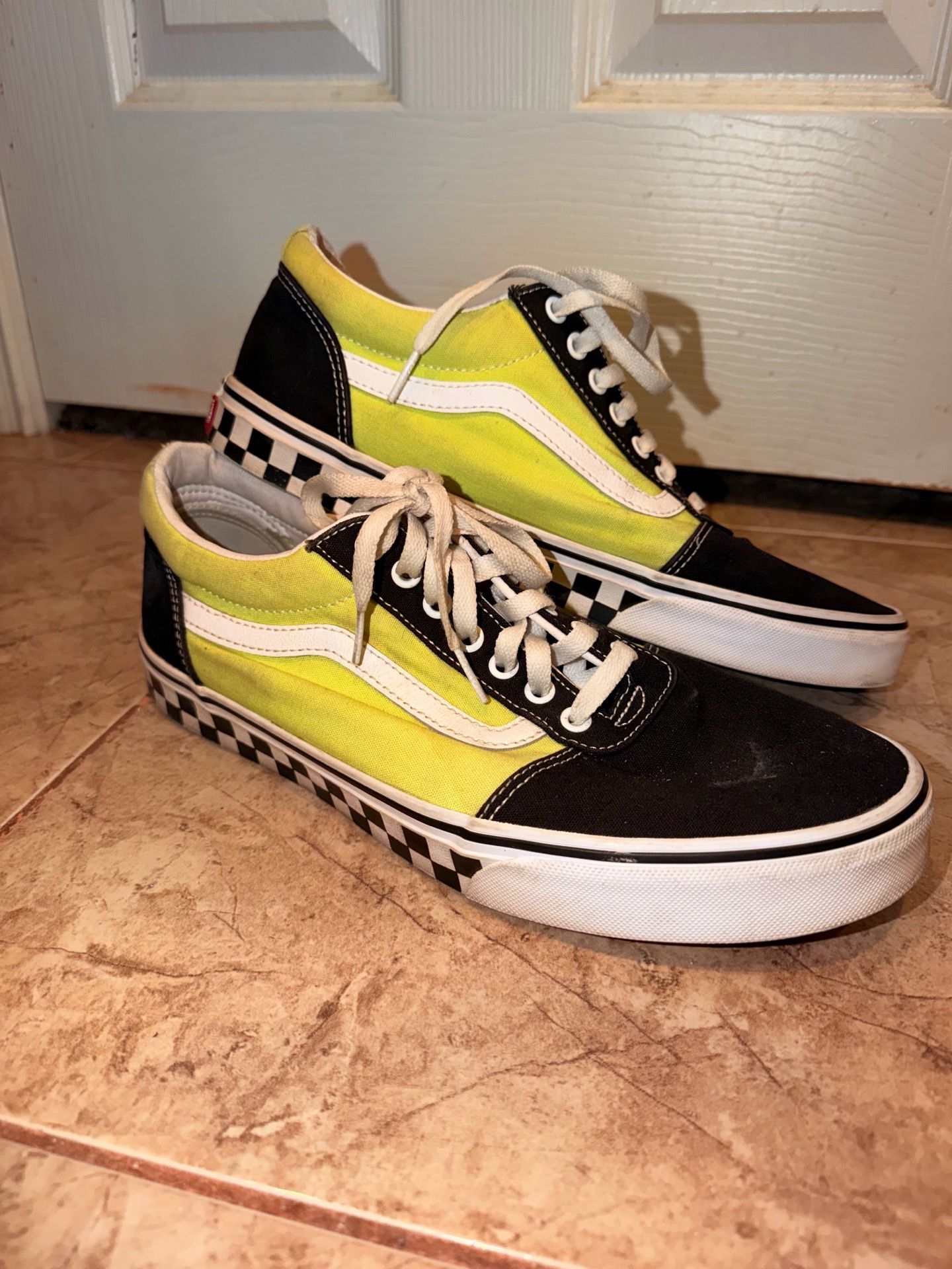 Vans Old Skool Cyber Yellow Black Checkerboard Midsole Skate Shoes