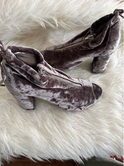 Velvet material heels