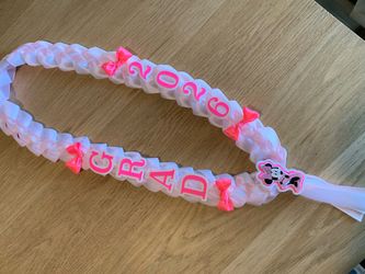Graduation Lei Minnie Mouse