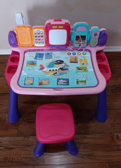 VTech Touch and Learn Activity Desk