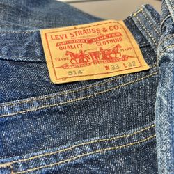Men’s Levis Like New 33-32,34-32