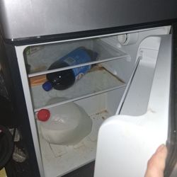 Whirlpool Mini Fridge 