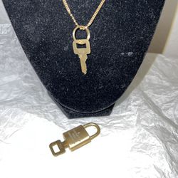 lv lock and key