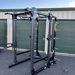 HAMMER STRENGTH Gym Power Rack 6 Pots 