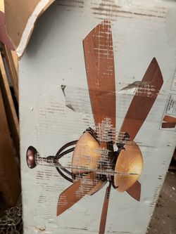 Ciling Fan In Box