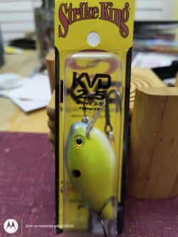 FISHING STRIKE KING SQUARE BILL CRANKBAIT 2.5 oz