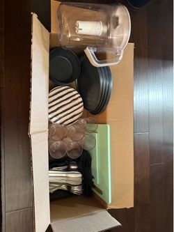Dorm room kitchen essentials