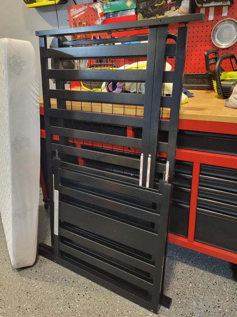 Wood Crib with Mattress