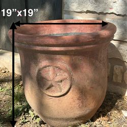 ***REDUCED- Beautiful Terracotta Pots/Stands***