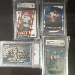 4 football graded cards