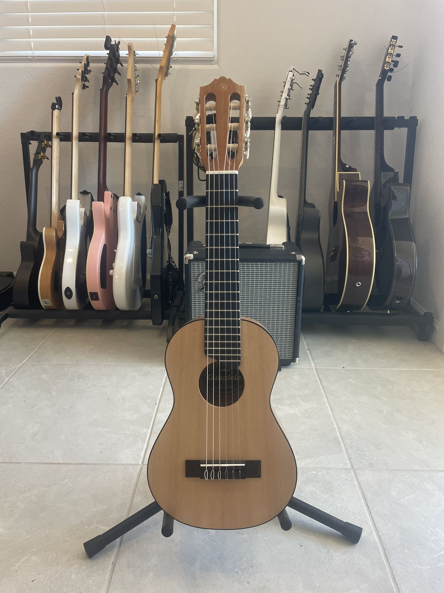 Yamaha Guitalele for Sale in Queen Creek, AZ - OfferUp