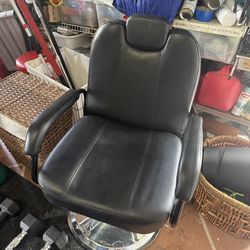 Black Barber Chair