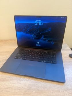 2023 MacBook Pro 16” w/ M3 Max