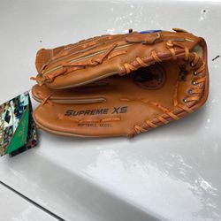 Sspalding Supreme XSSoftball GLOVE  LEFTY