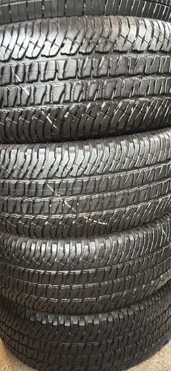 Set of tires (4) 275-65-18 Michelin