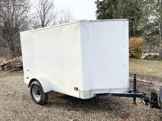 5x8 V-Nose Enclosed Cargo Trailer
