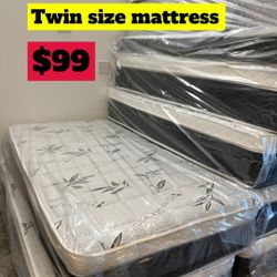 Twin Size Pillow Top Mattress 