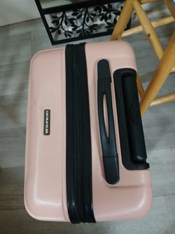 U. S. TRAVELER LUGGAGE