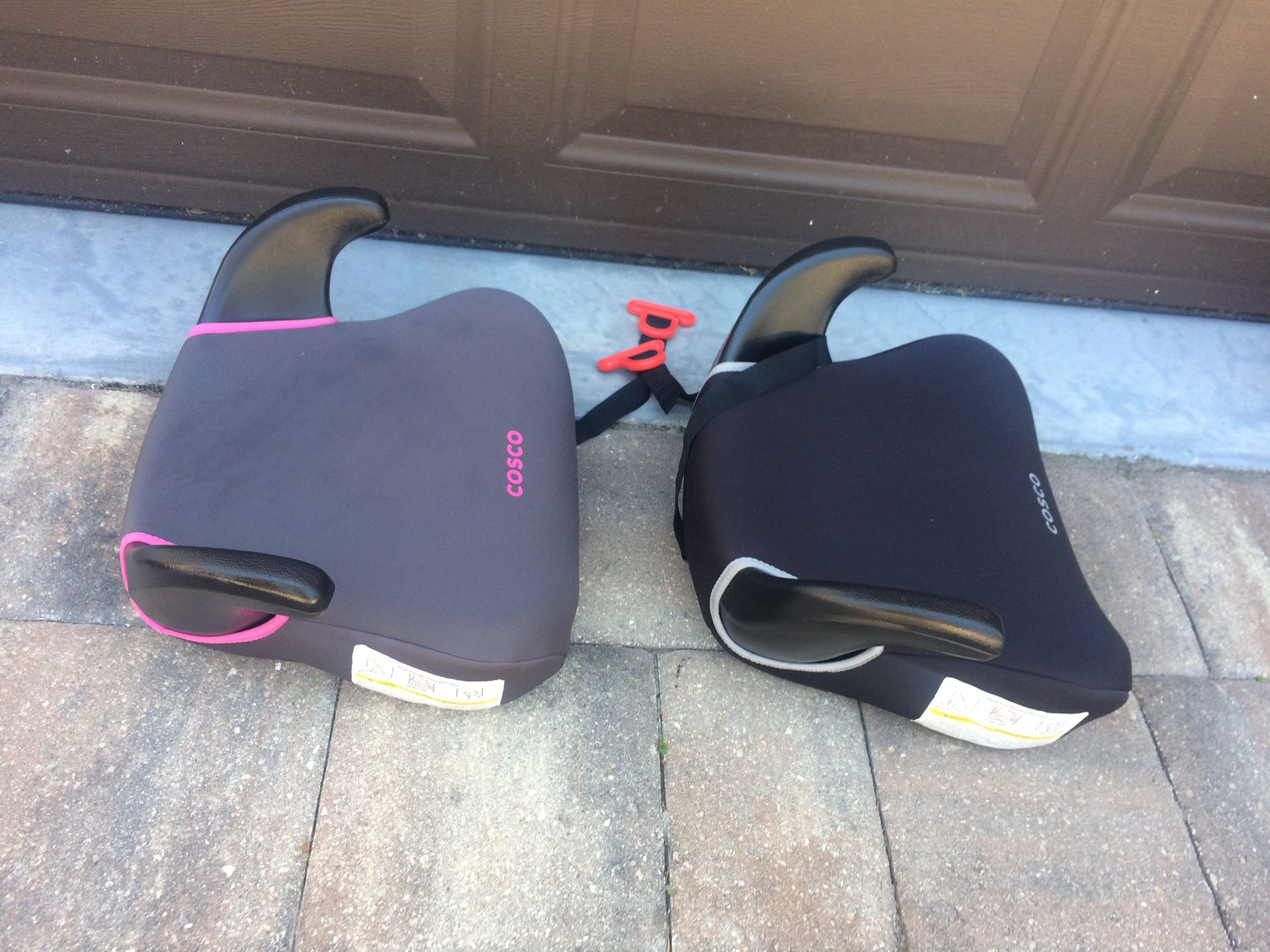 Booster car seats-Excellent condition
