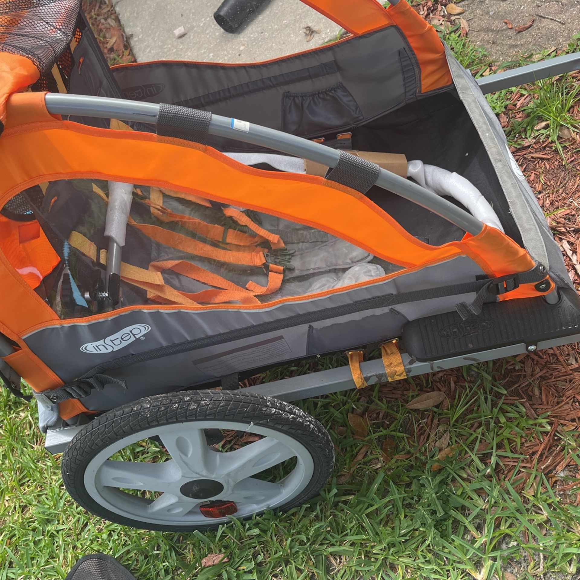 Instep Bike Trailer Double
