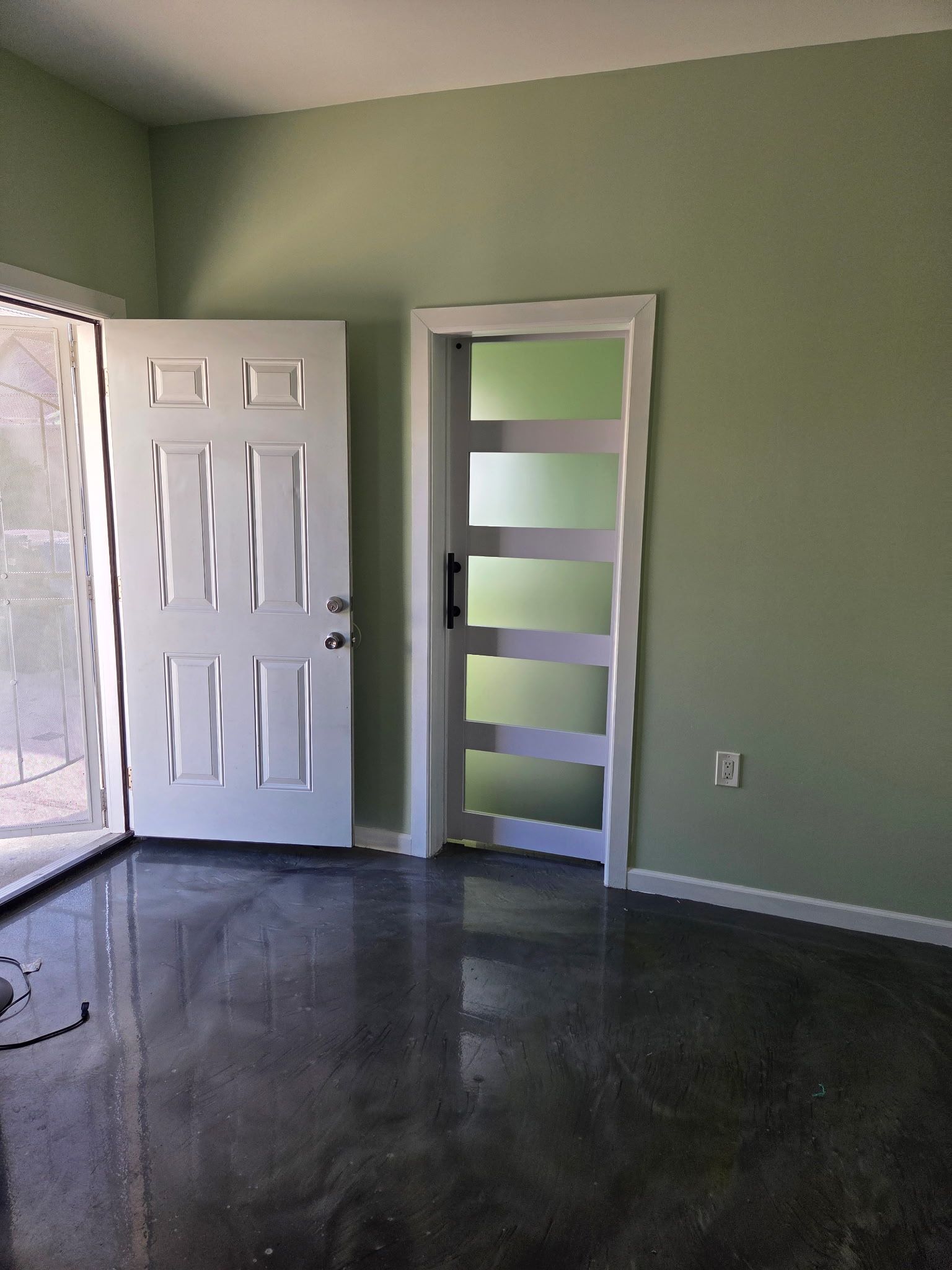 Studio/back house 