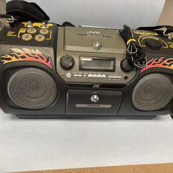 JVC RV-DP100 Radio AM/FM CD/AUX/Guitar & Mic Inputs Drum Boombox With Remote 
