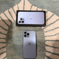 Apple iPhone 13 Pro Max 256GB – Unlocked – Sierra Blue – Like New – Box