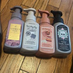 Hand soap - New 4 count 