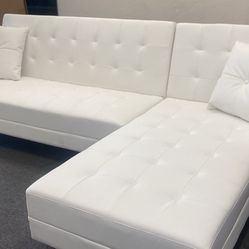 New 99x62 Sleeper Sectional Couch : Free Delivery 