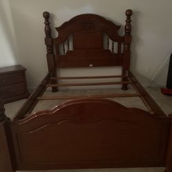 Queen Bedroom Set